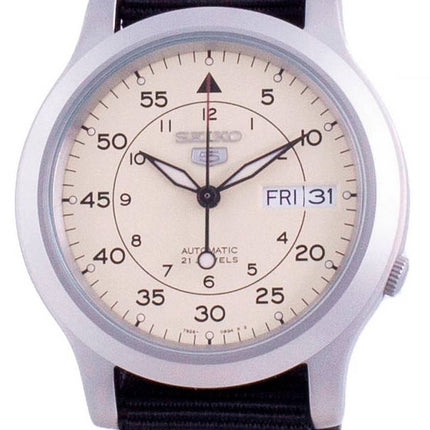Seiko 5 Military SNK803K2-var-NATOS13 herrklocka med automatisk nylonrem
